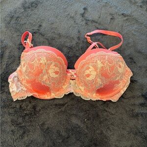 Victoria's Secret Coral Lace Sexy Bra 32D